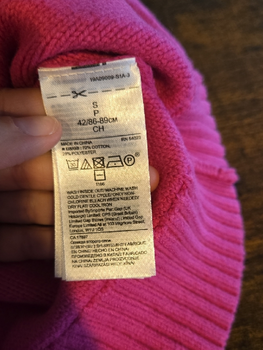 Banana Republic Pink Crewneck Sweater Sz S - Picture 4 of 5